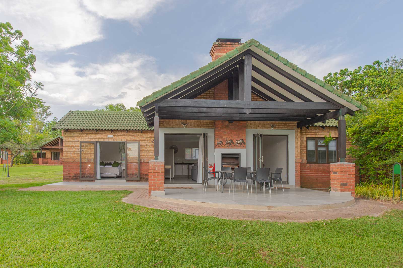Greenway Woods 32<br />
Vacation Rental Homes Properties
